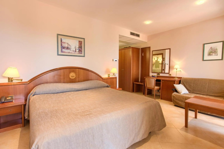 Hotel Kanajt
