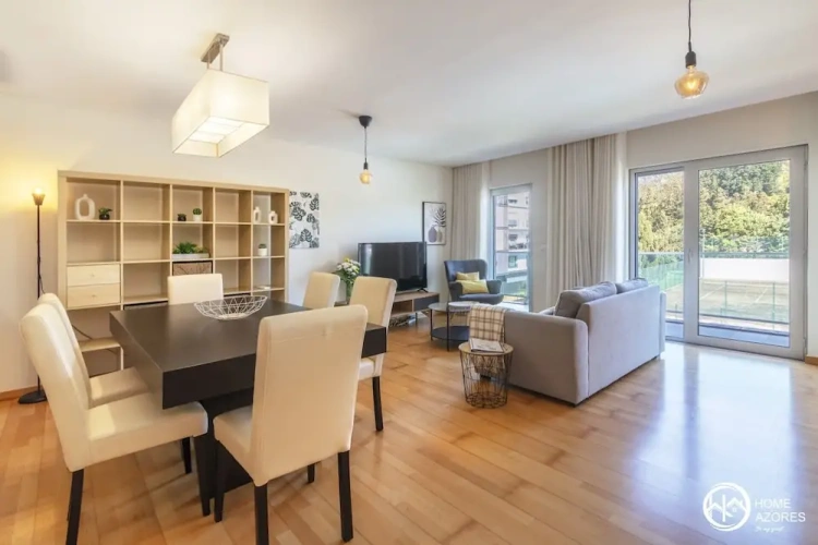 3 Bedrooms Premium room with pool view