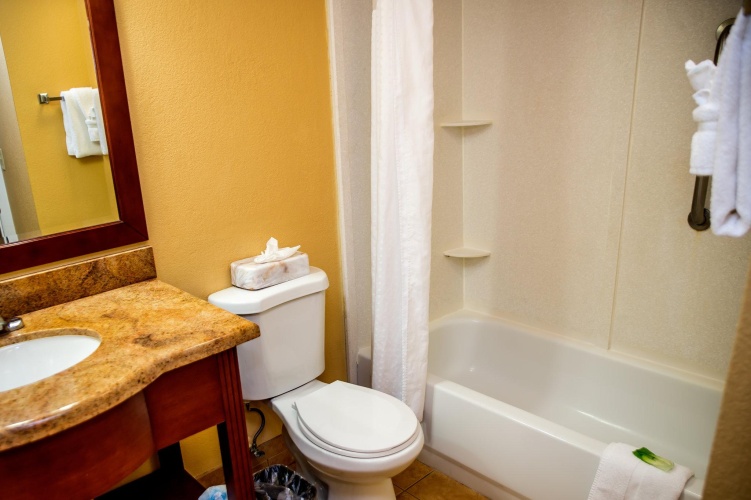 Quadruple Suite