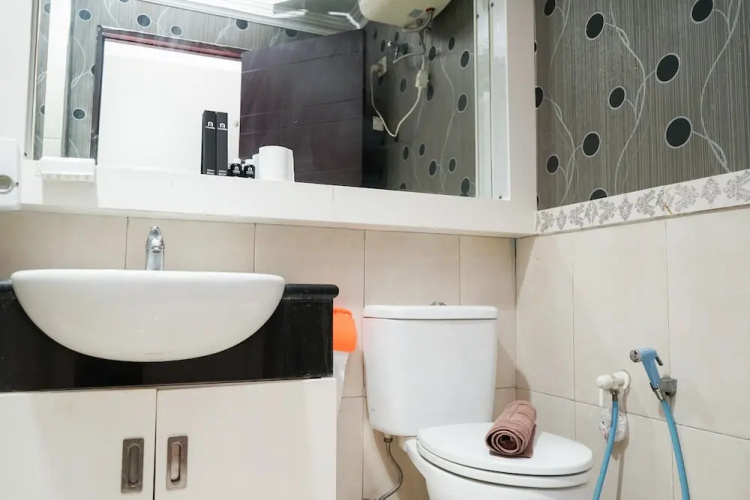 Spacious 2BR Apartment at Mangga Dua Residence