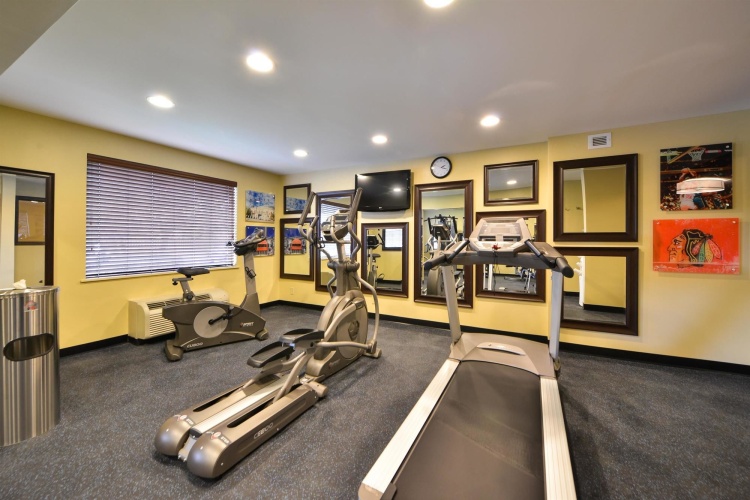 Best Western Glenview -Chicagoland Inn And Suites photo 24