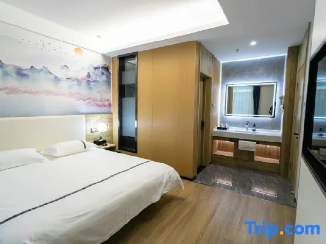 Premier Suite
