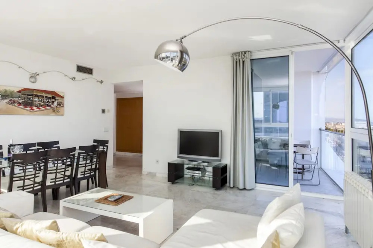 1410 - Mediterranean Forum Apartment