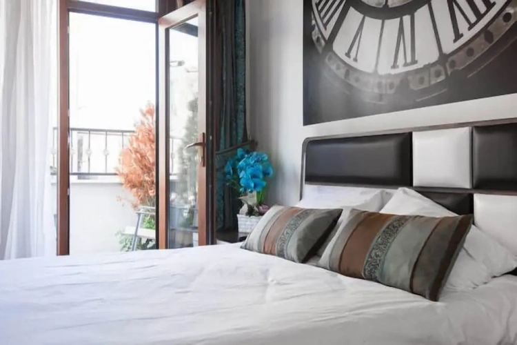 1 Bedroom Deluxe Suite