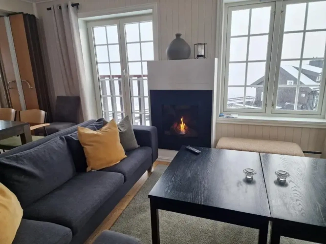 3 Bedrooms Single Apartment with mountain view