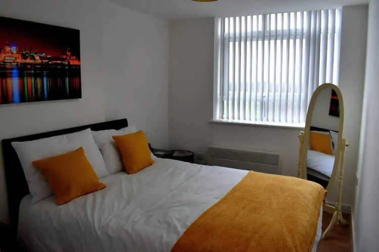 Remarkable 2-bed Apartment in Leafy Sefton Park