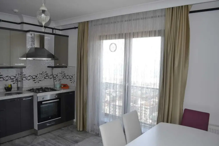 Shahin Golden Hotel