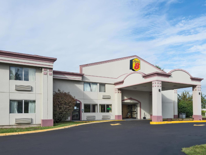Super 8 Hartford/windsor