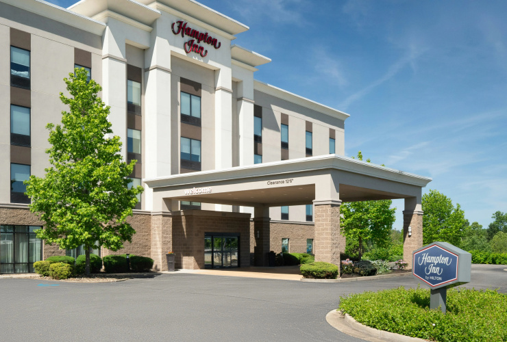 Hampton Inn Fairmont, WV photo 46