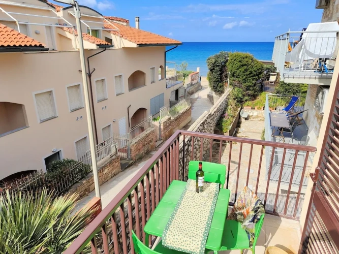 1 Bedroom Superior Apartment with balcony and with partial sea view