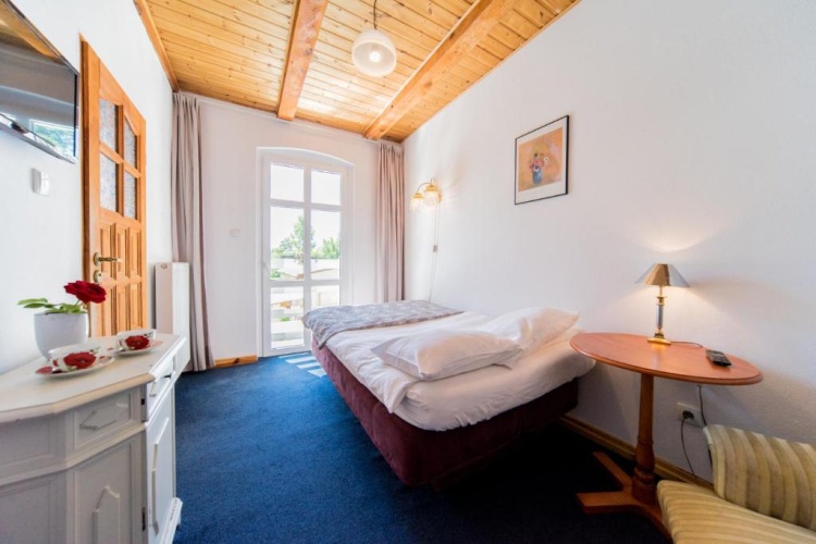 Standard Single room with view
