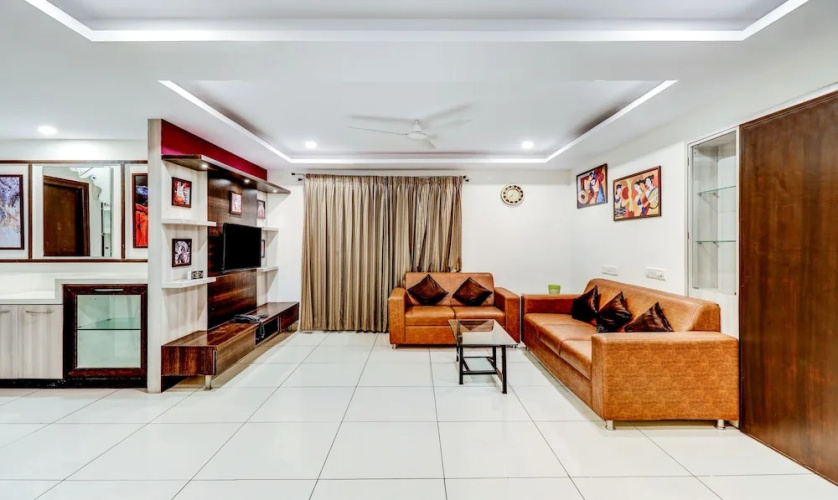 SAGA Comforts Aparthotel