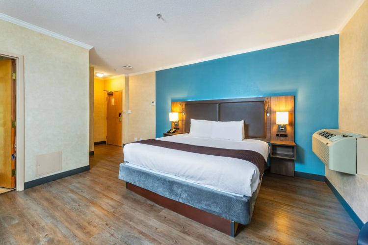 Grand Park Hotel & Suites Downtown Vancouver, an Ascend Collection Hotel