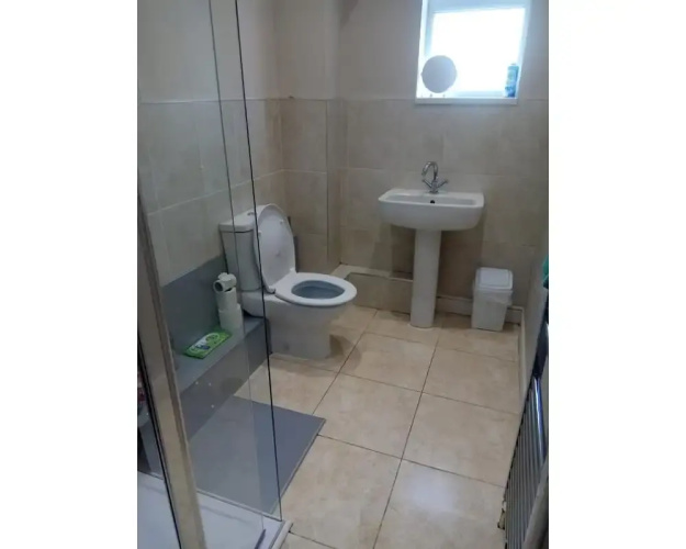 Charming Crewe Room