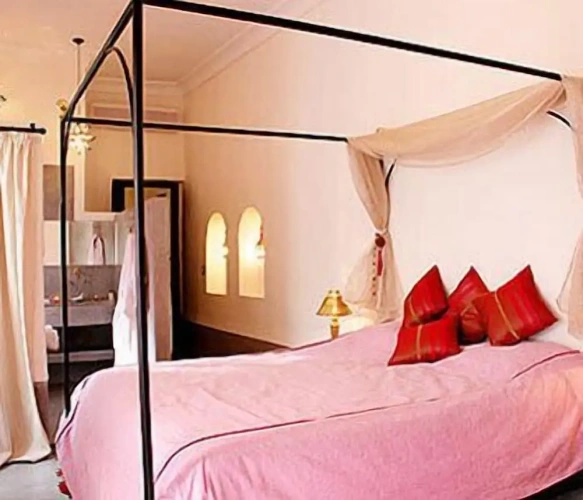 Suite with balcony