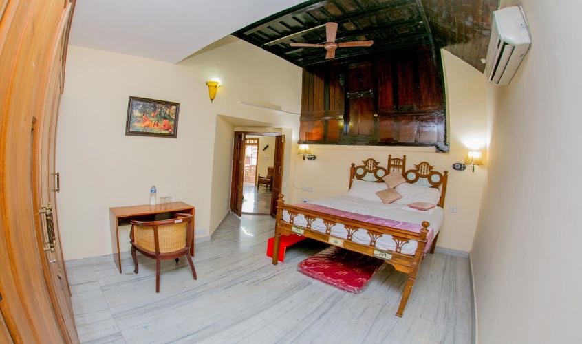 Double Bungalow