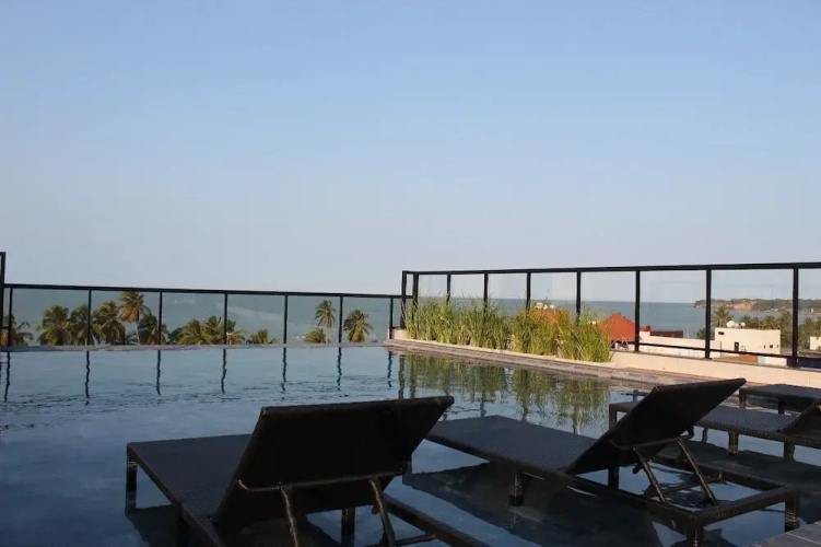Legacy Suites by Daybyday