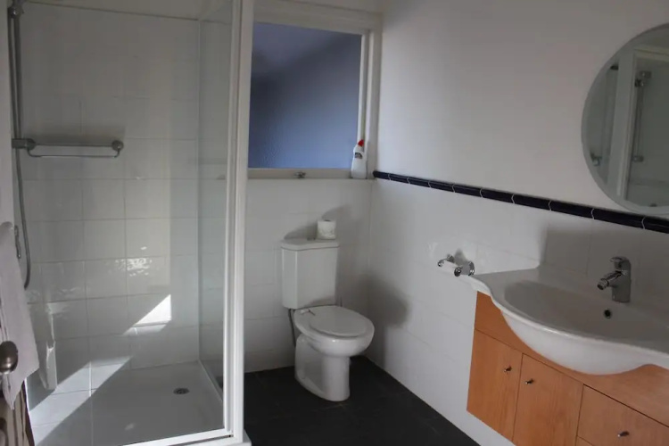 6 Denby Place