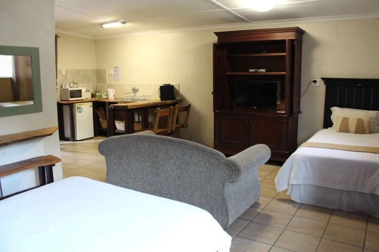 1 Bedroom Standard Family room