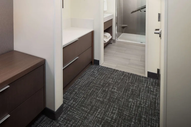 1 Bedroom Suite