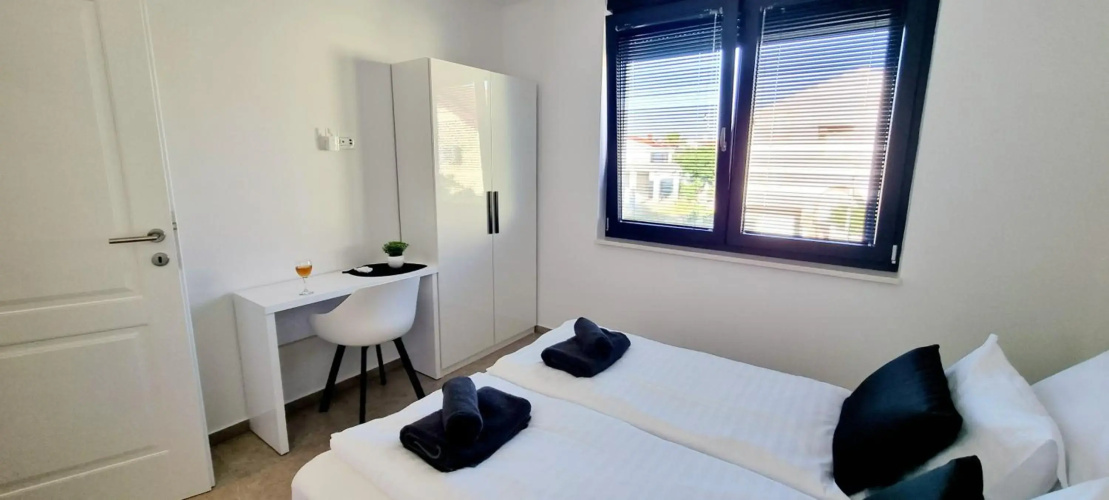 Dinary Apartman