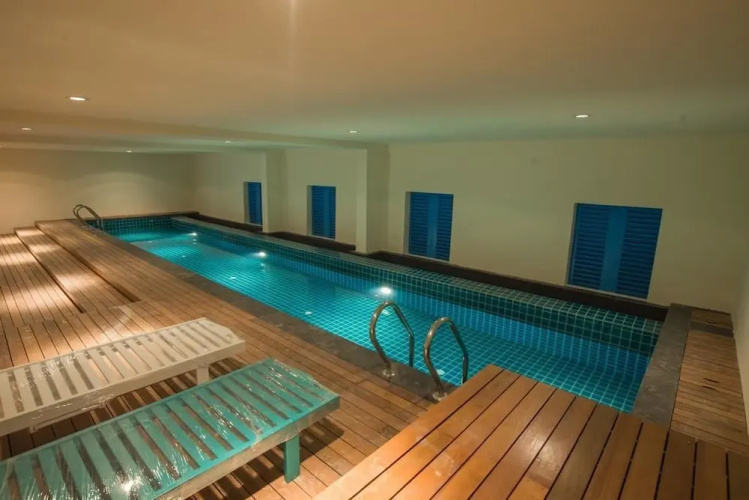 The Platinum Hotel & Suites