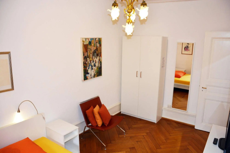 Apartments Logis 69