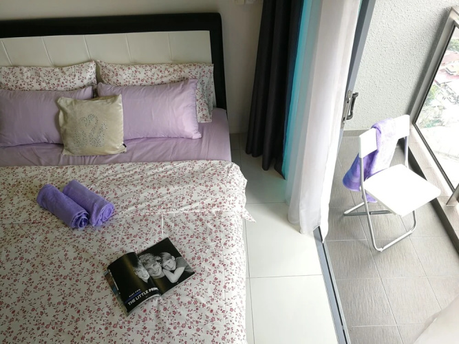 KLCC Summer Suite by Sunny