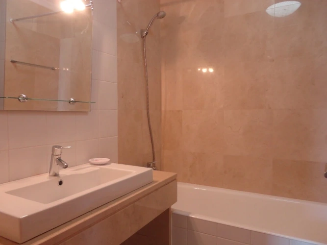 2 Bedrooms Classic Apartment