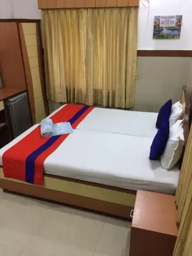 Vinayak Guest House