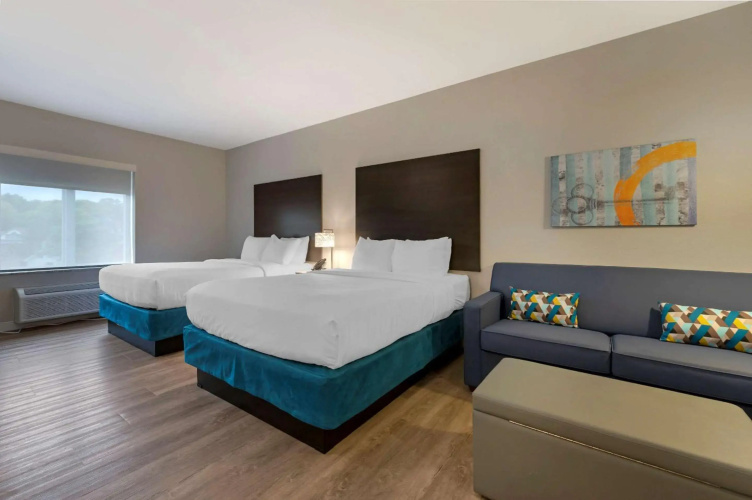 MainStay Suites Cincinnati University - Uptown