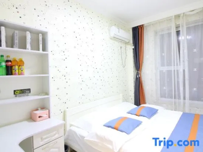Bed in Dorm