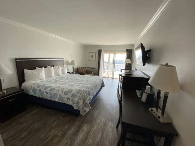 Deluxe Double room with balcony and with ocean view