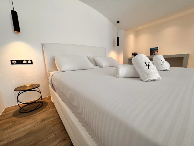 LF Suites & Villas