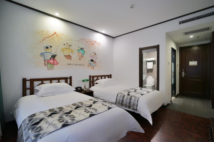 Superior Twin room