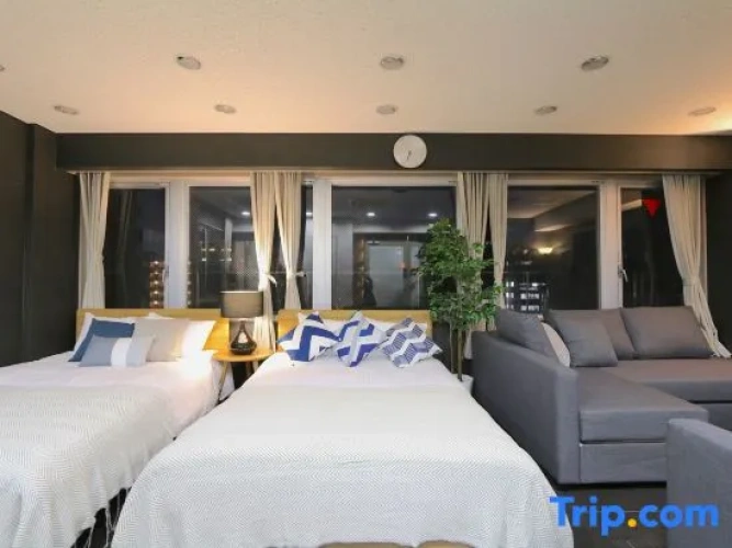Quintuple Apartment