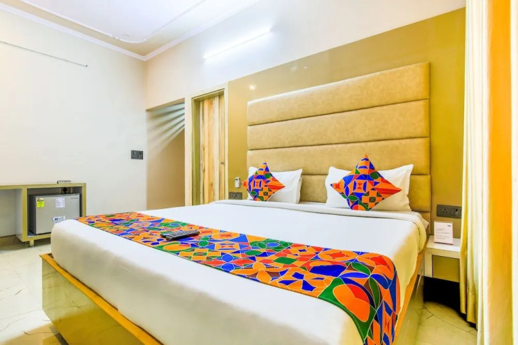Fabhotel Prime Sr 1