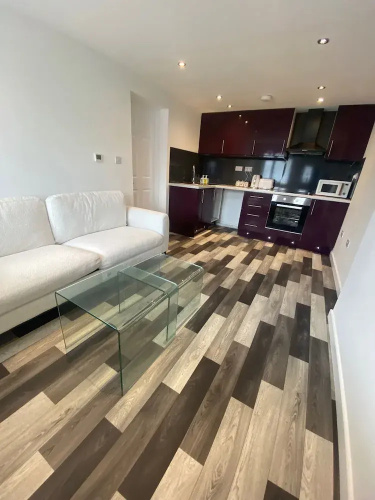 Stunning Truro 1-bed - Sleeps 2 & Parking