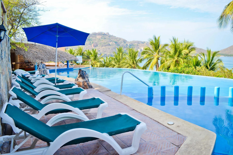 Catalina Beach Resort photo 17