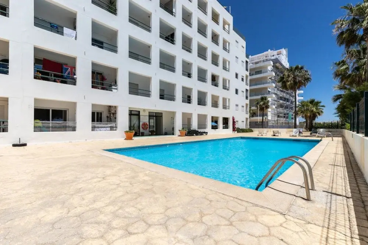 Superb Front Beach Carteia Flat