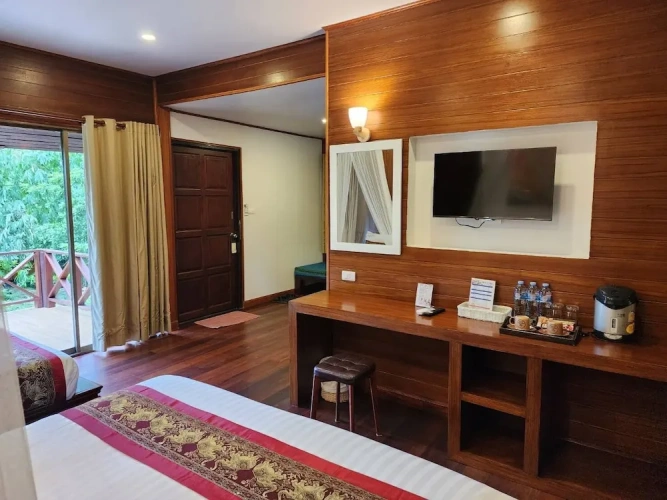 Superior Triple Cottage