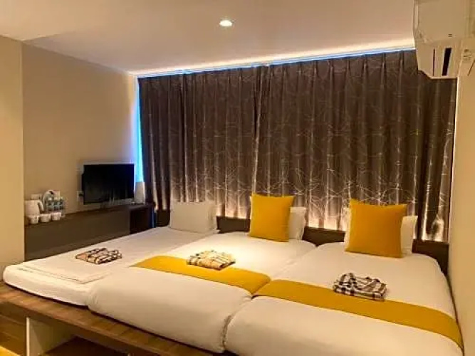 Culti Earl Hotel