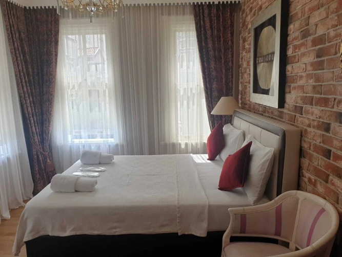 Bosphorus Bridge Hotel