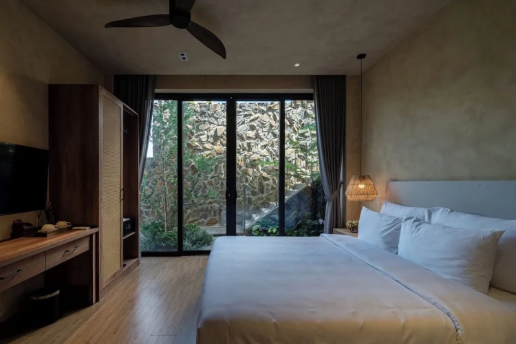 Standard Double room with garden view