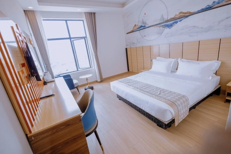Deluxe Single room with city view