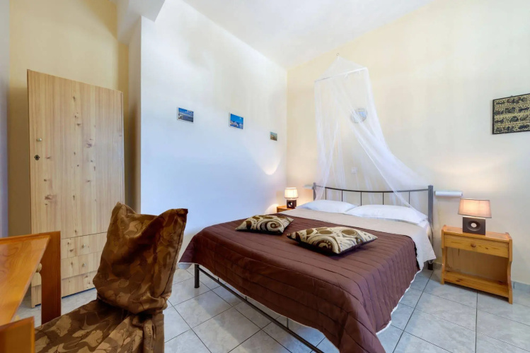 Onar Rooms & Studios