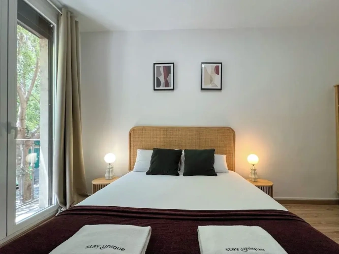 2 Bedrooms Apartment