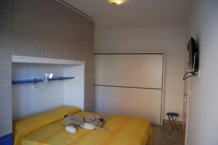 Comfortable Apartment With Pool
