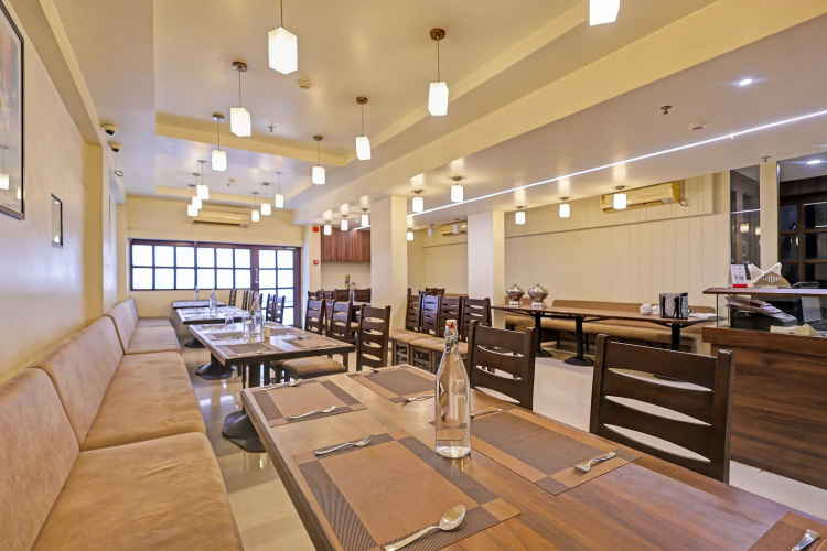 Hotel Raajpath
