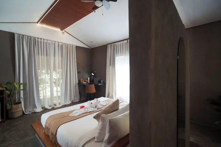 Inigtan Lio Villas